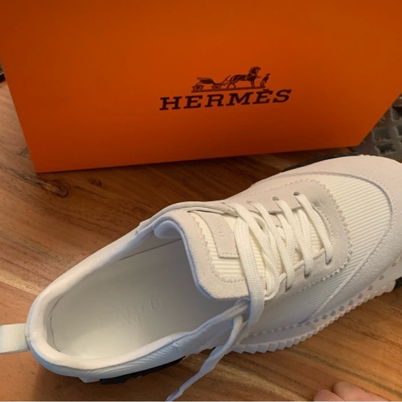 Men's White and Gray Sneakers - Picture 3 of 3